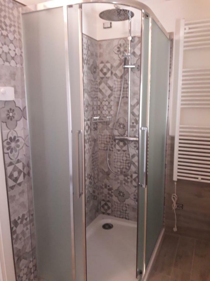 Casadina Villa Монте Изола Екстериор снимка