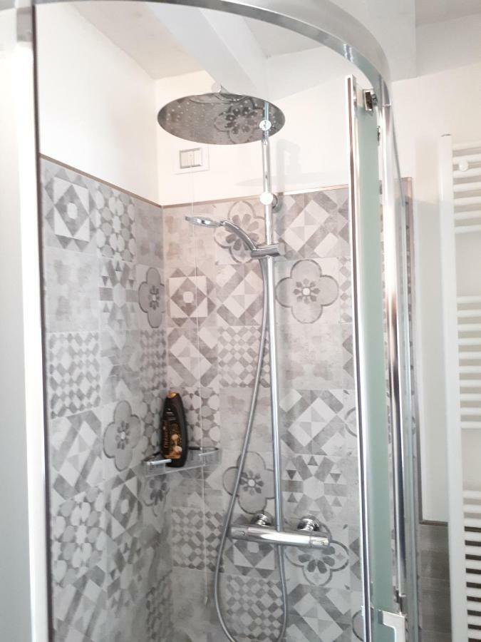 Casadina Villa Монте Изола Екстериор снимка